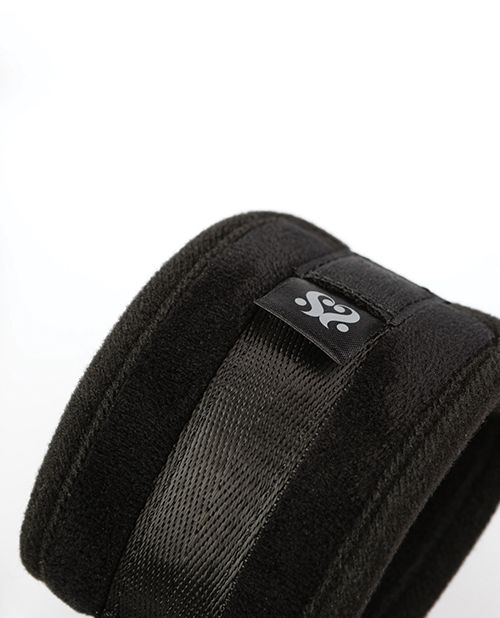 Sei Mio Neck Firmly in Check Adjustable Neck & Wrist Restraint Kit