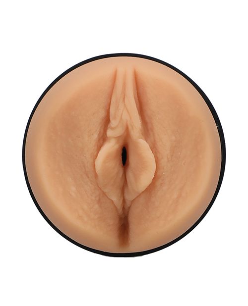 Main Squeeze Pussy Masturbator-Leana Lovings