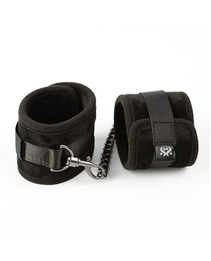 Sei Mio Legs Locked Padded Ankle Restraints