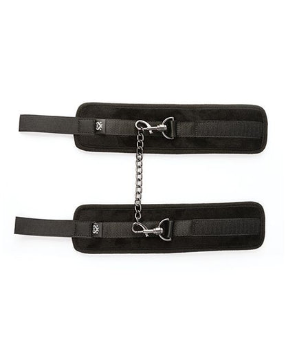 Sei Mio Legs Locked Padded Ankle Restraints